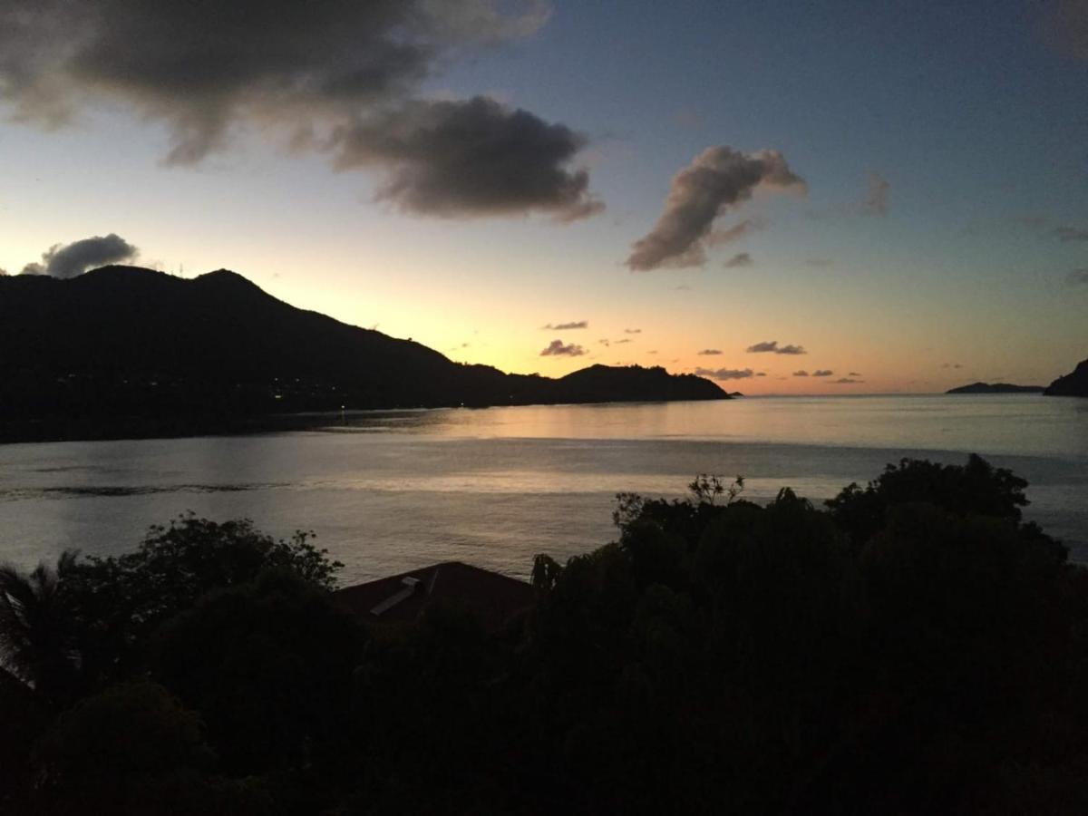 Passage Du Soleil Villa Anse Volbert Village Buitenkant foto